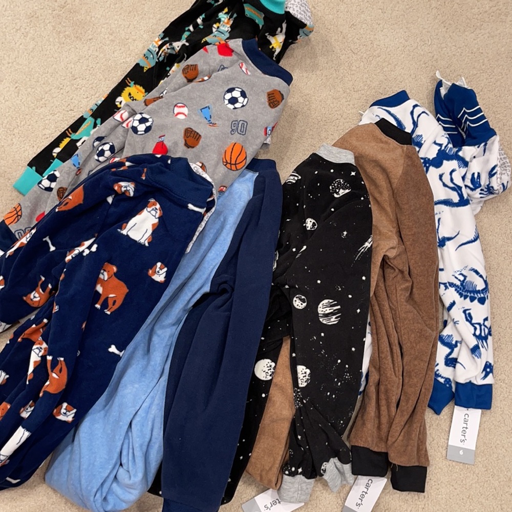 NWT Carter’s Fleece Footed Pajamas